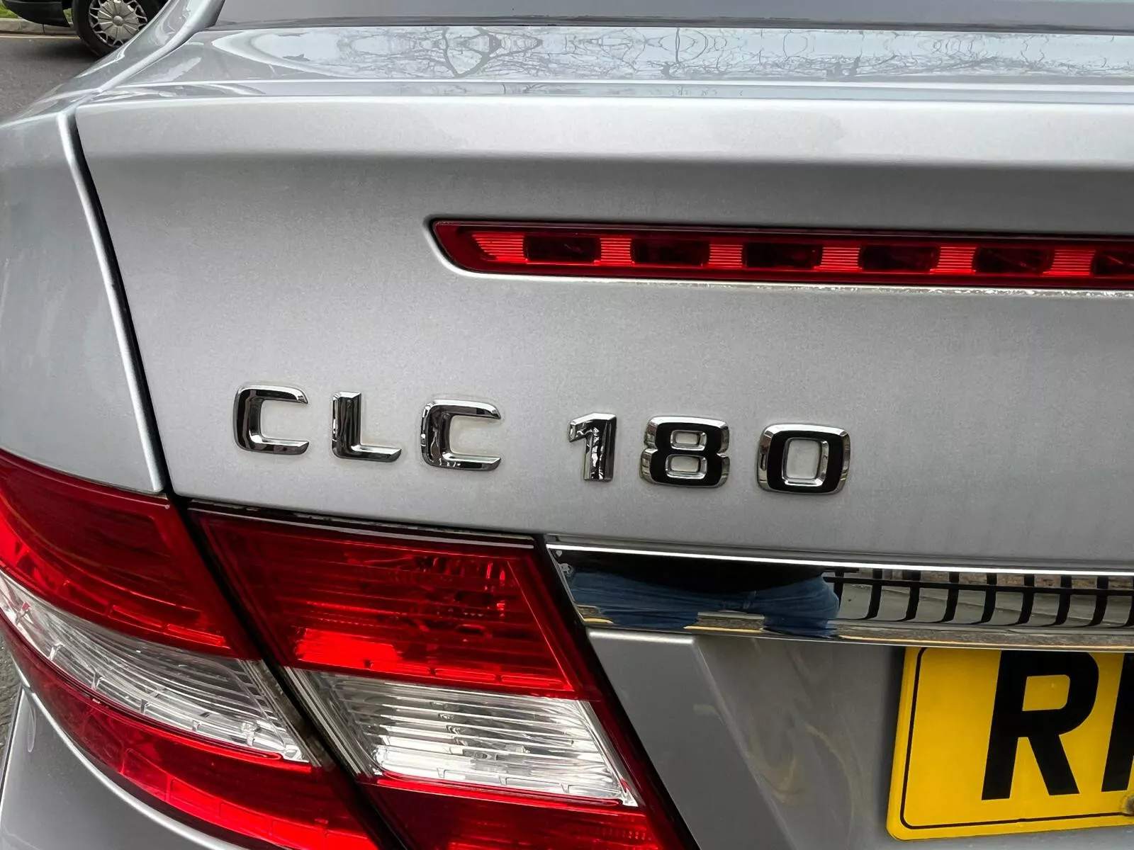 [CCK vehicle showroom photos]