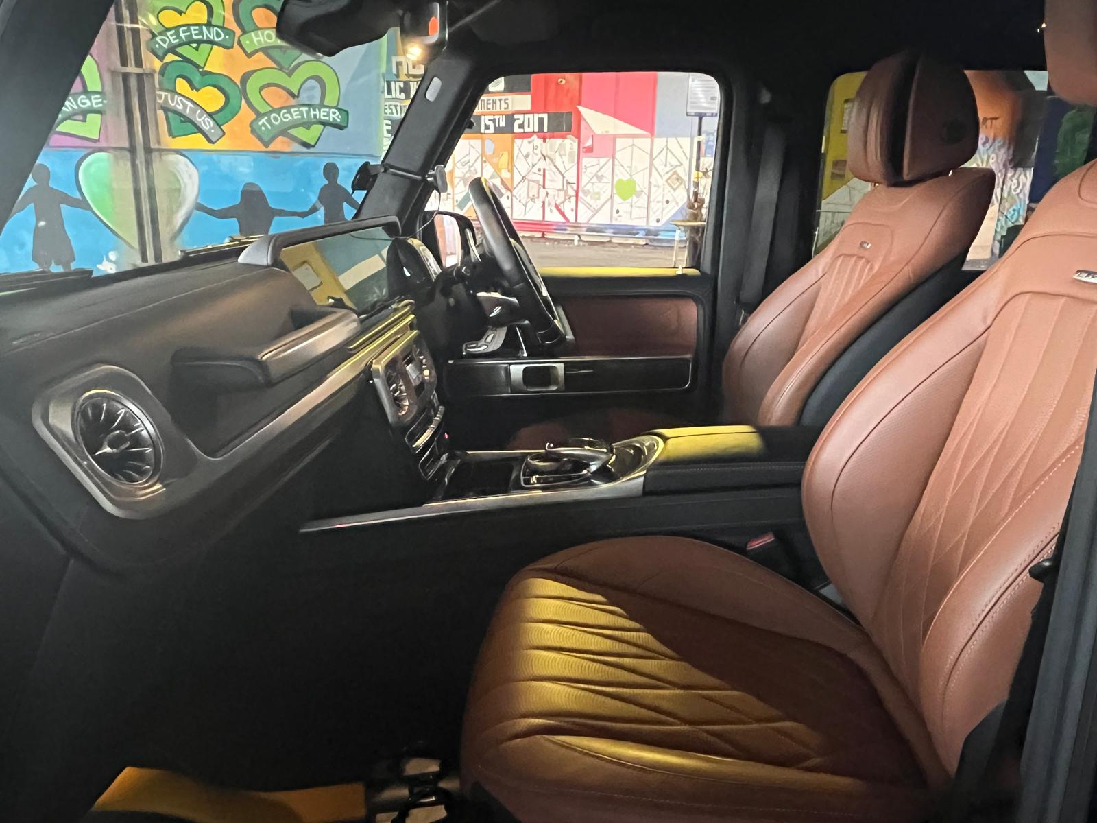 [CCK vehicle showroom photos]