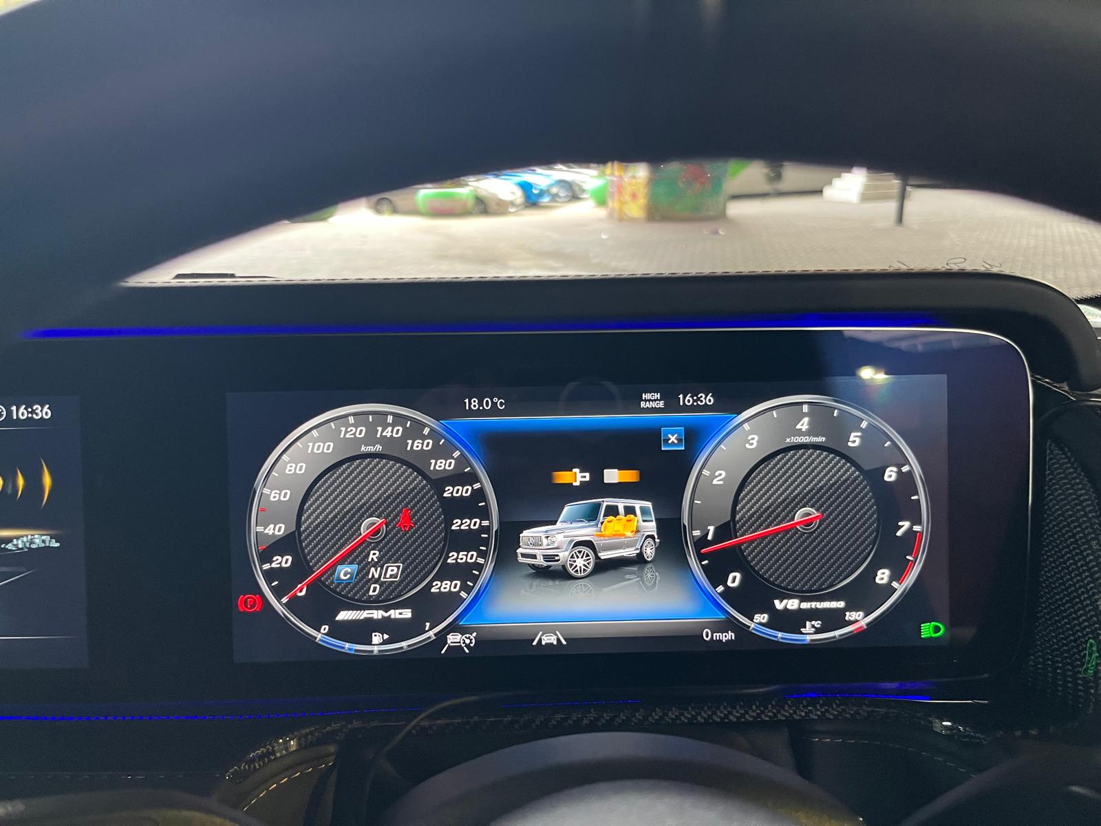 [CCK vehicle showroom photos]