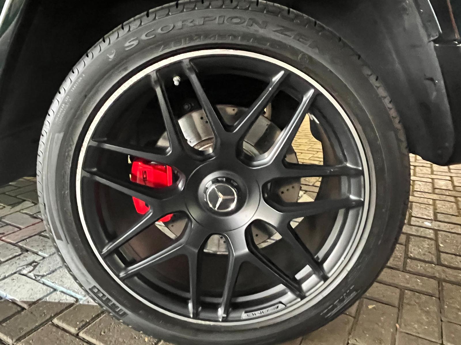 [CCK vehicle showroom photos]