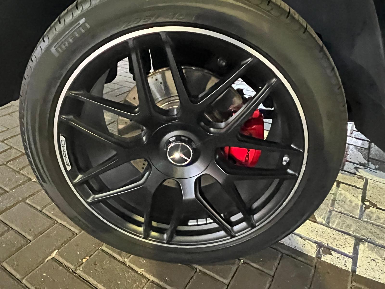 [CCK vehicle showroom photos]