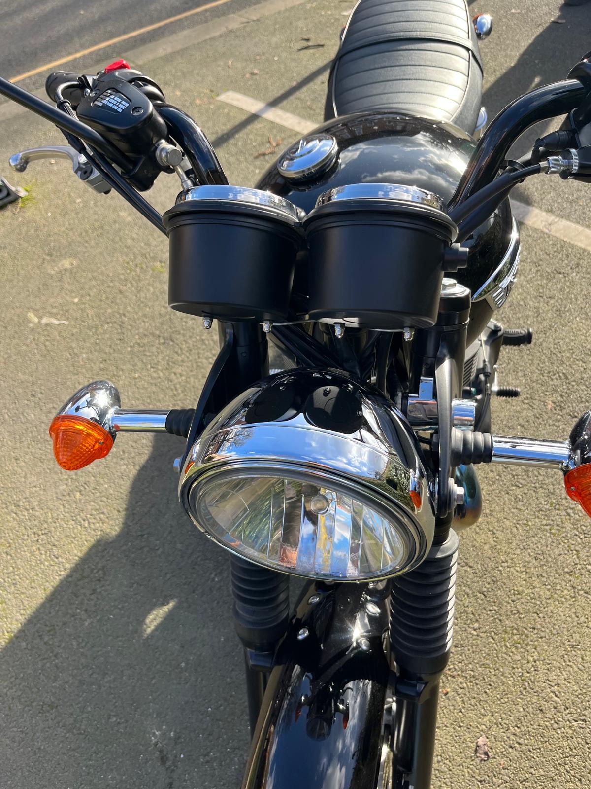 [CCK vehicle showroom photos]