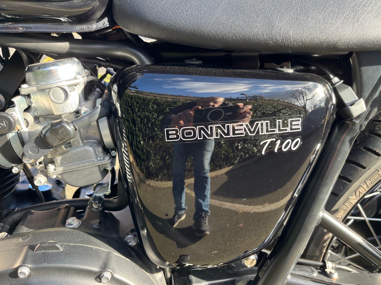 [CCK vehicle showroom photos]